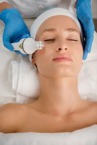 Corps & bien-être : radiofréquence + cavitation pour affiner avant les fêtes, Antibes, BA Centre Esthétique