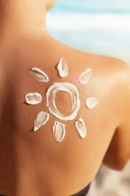 🌞 L’importance de la protection solaire : un geste de santé essentiel, Antibes, BA Centre Esthétique